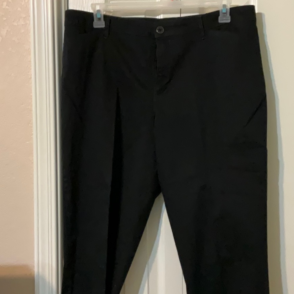 Gloria Vanderbilt Black khaki ankle pants